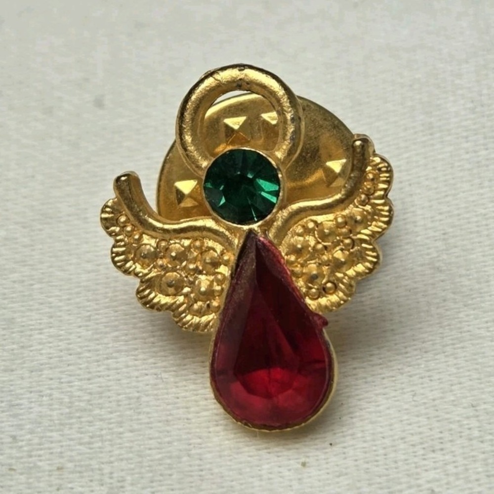 Gold-Tone Angel Pin‎ with Red & Green Glass Stones, Metal, 1 in, Angels Theme